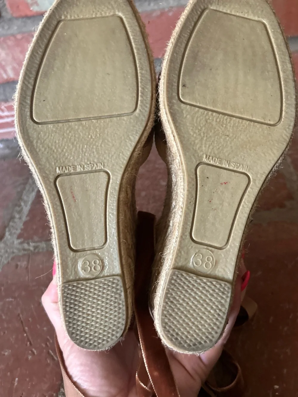 Penelope Chilvers High Catalina Dali Espadrilles in Honey Gold Sz 7