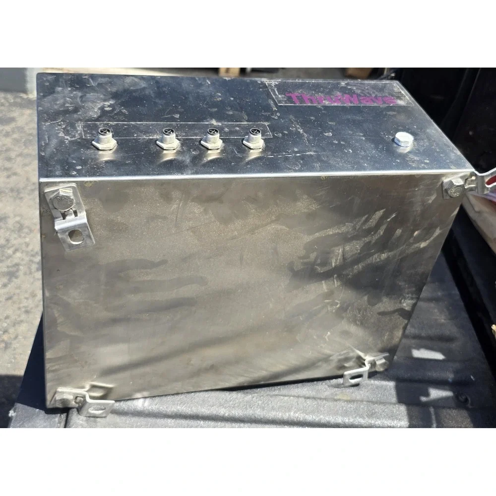The Unbranded Brand electronics box