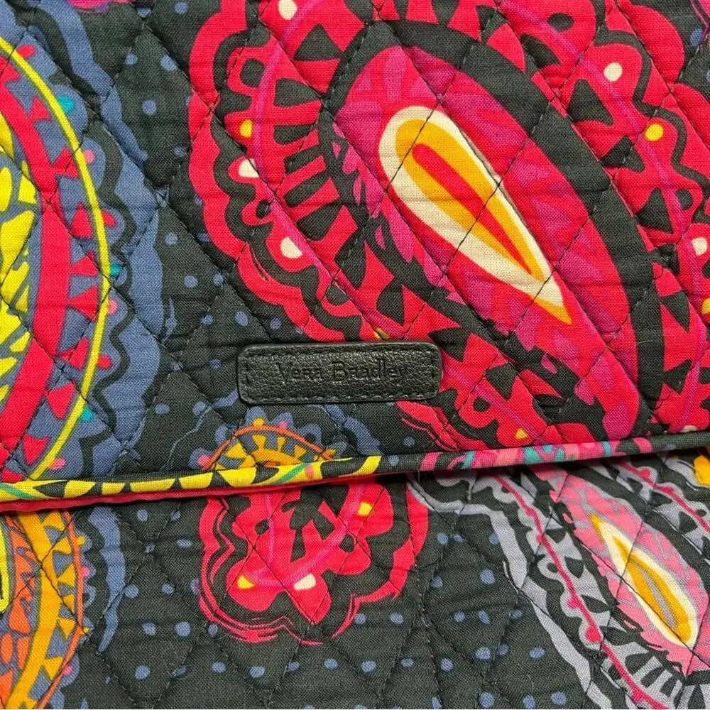 Vera Bradley Essential Messenger Bag‎ in Twilight Paisley Laptop Bag EUC