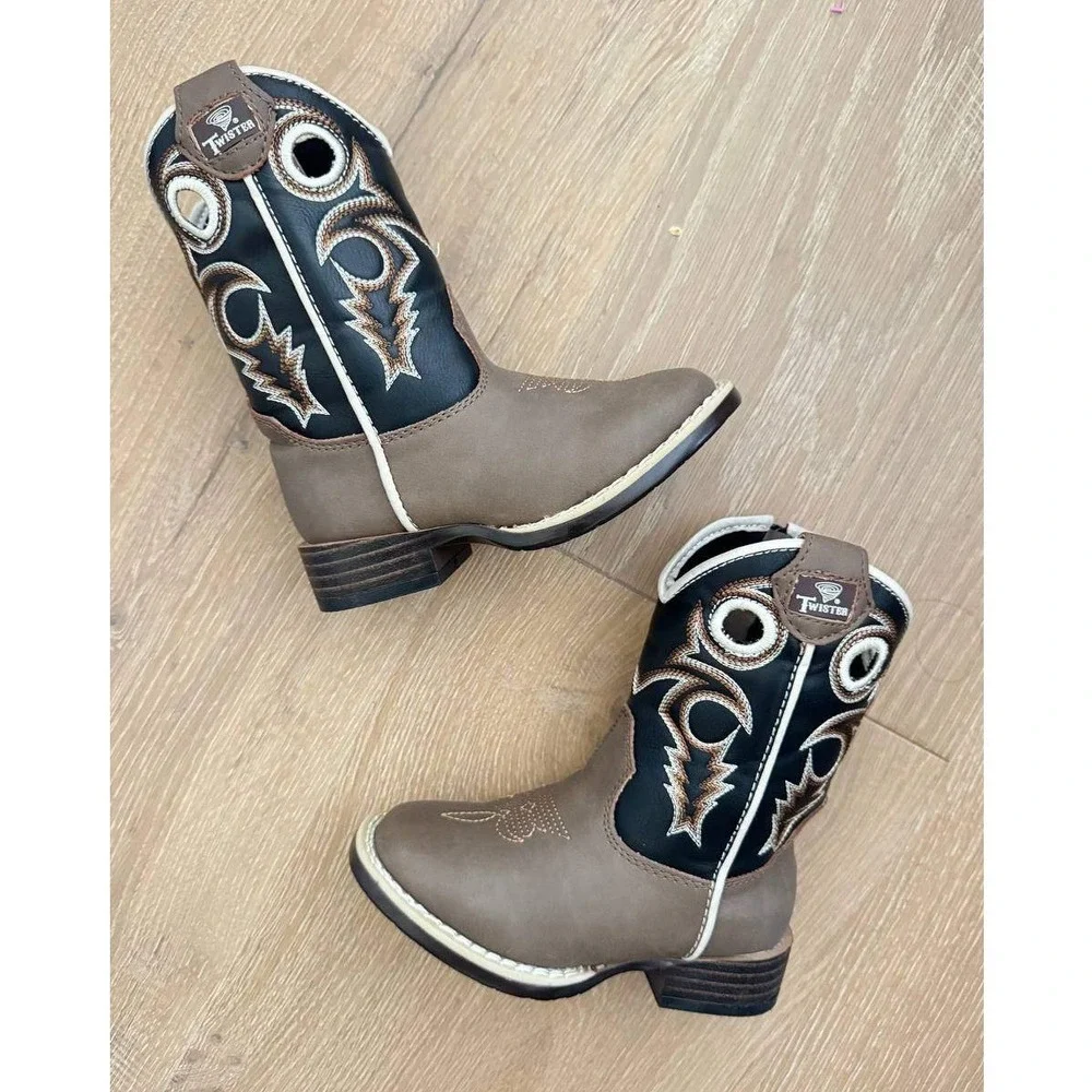 Twister square toe