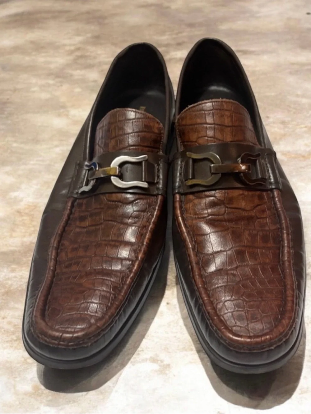 Bruno Magli 605 metal cushioned
