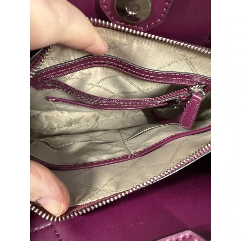 Michael Kors like new