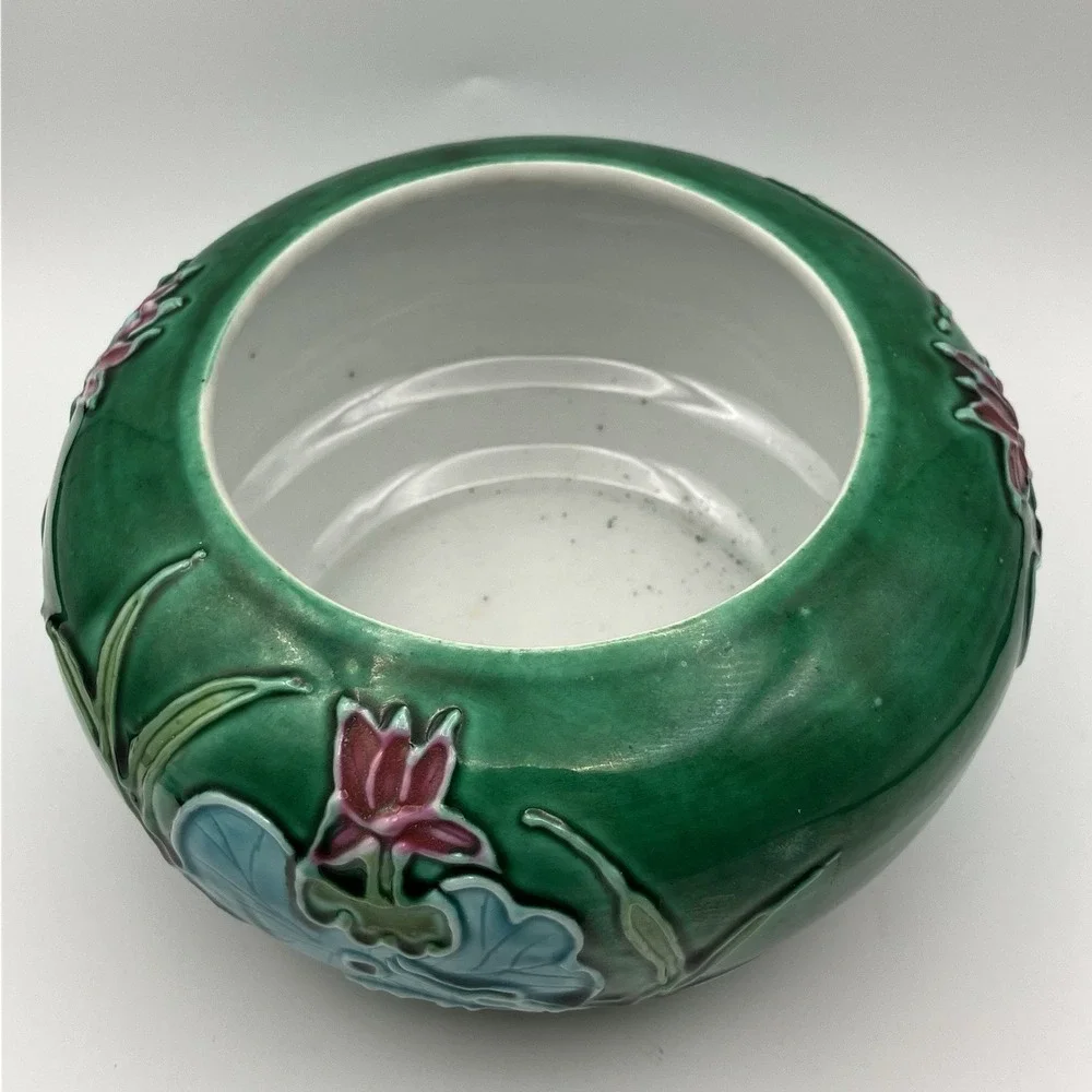 N/A chinese relief