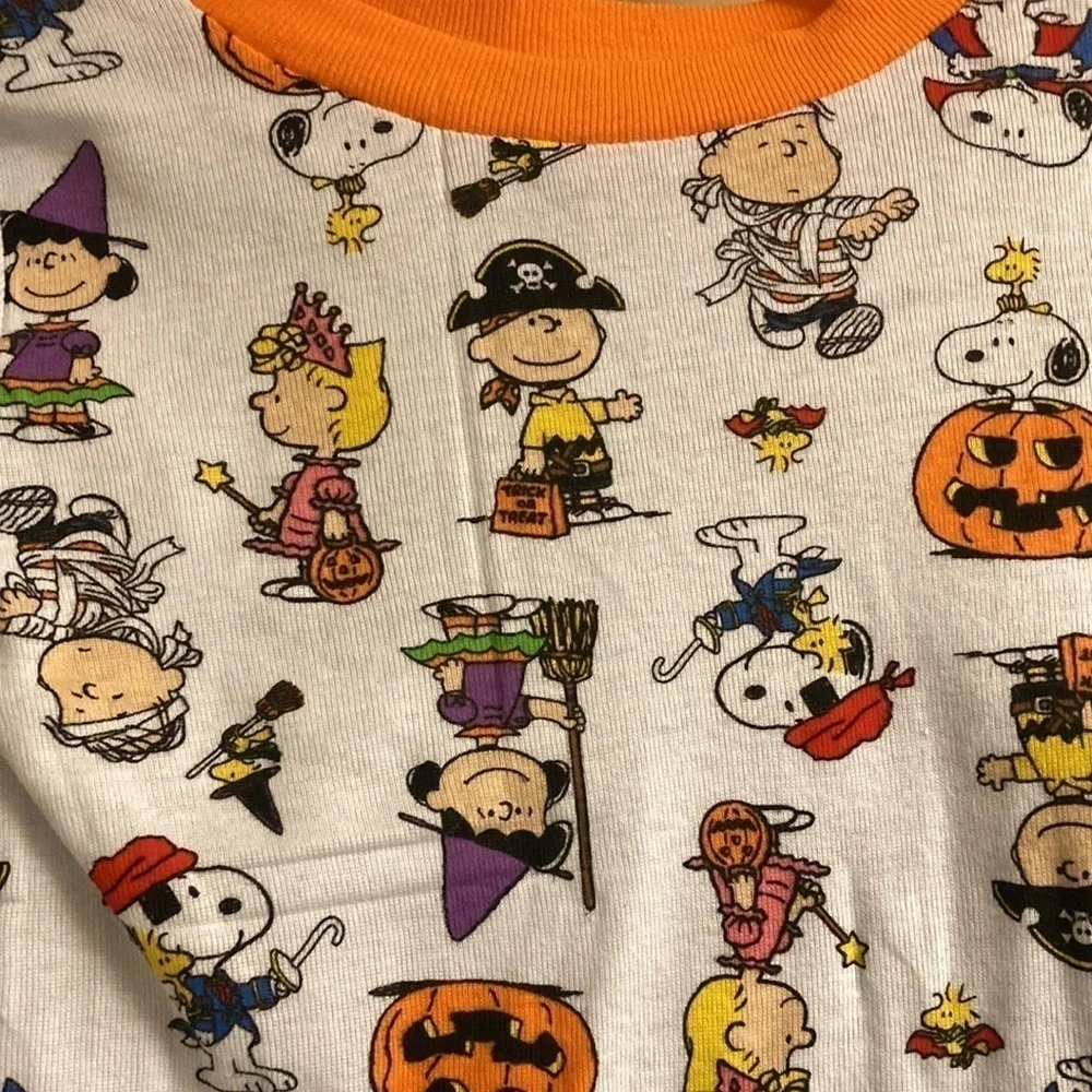 Peanuts nwt halloween
