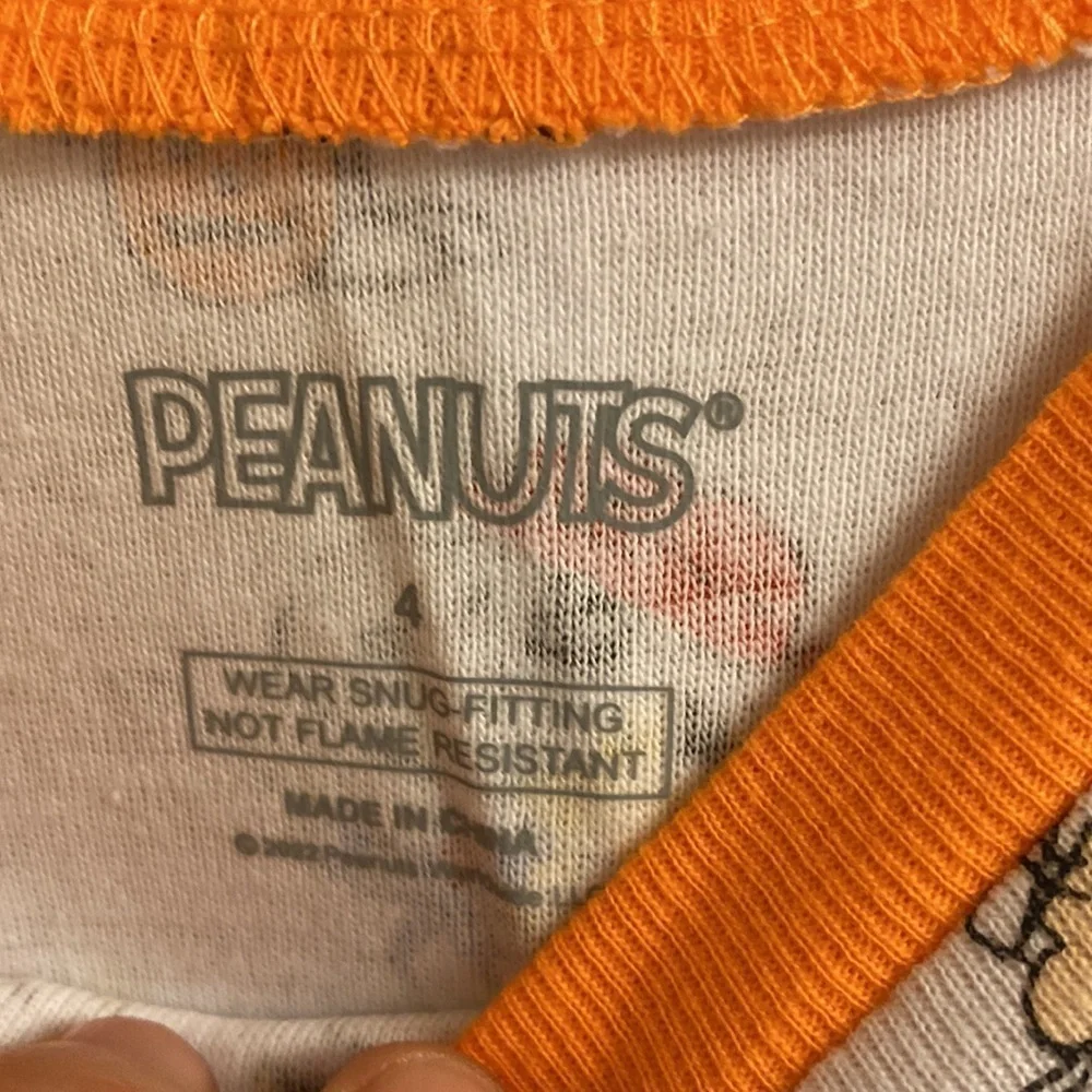 Peanuts nwt halloween