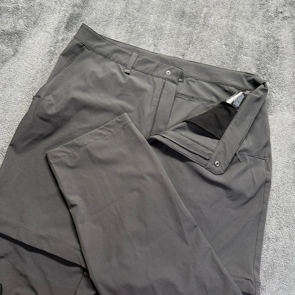 The North Face Paramount Convertible Hiking Pants Mens 38x32 Gray NF0A7WZD