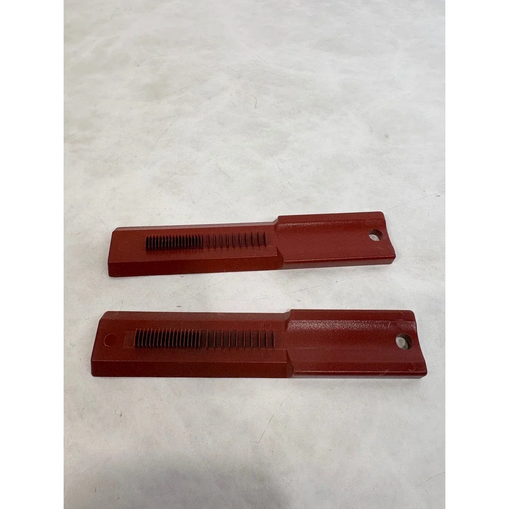Vintage Innisbrook Wraps Gift Wrap Cutter Parts‎ Patent 4980942 Red Set of 2 USA