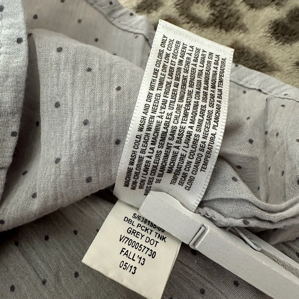Old Navy Double Pocket Toe Waist Tank in Grey Dot Size  Small 6-7