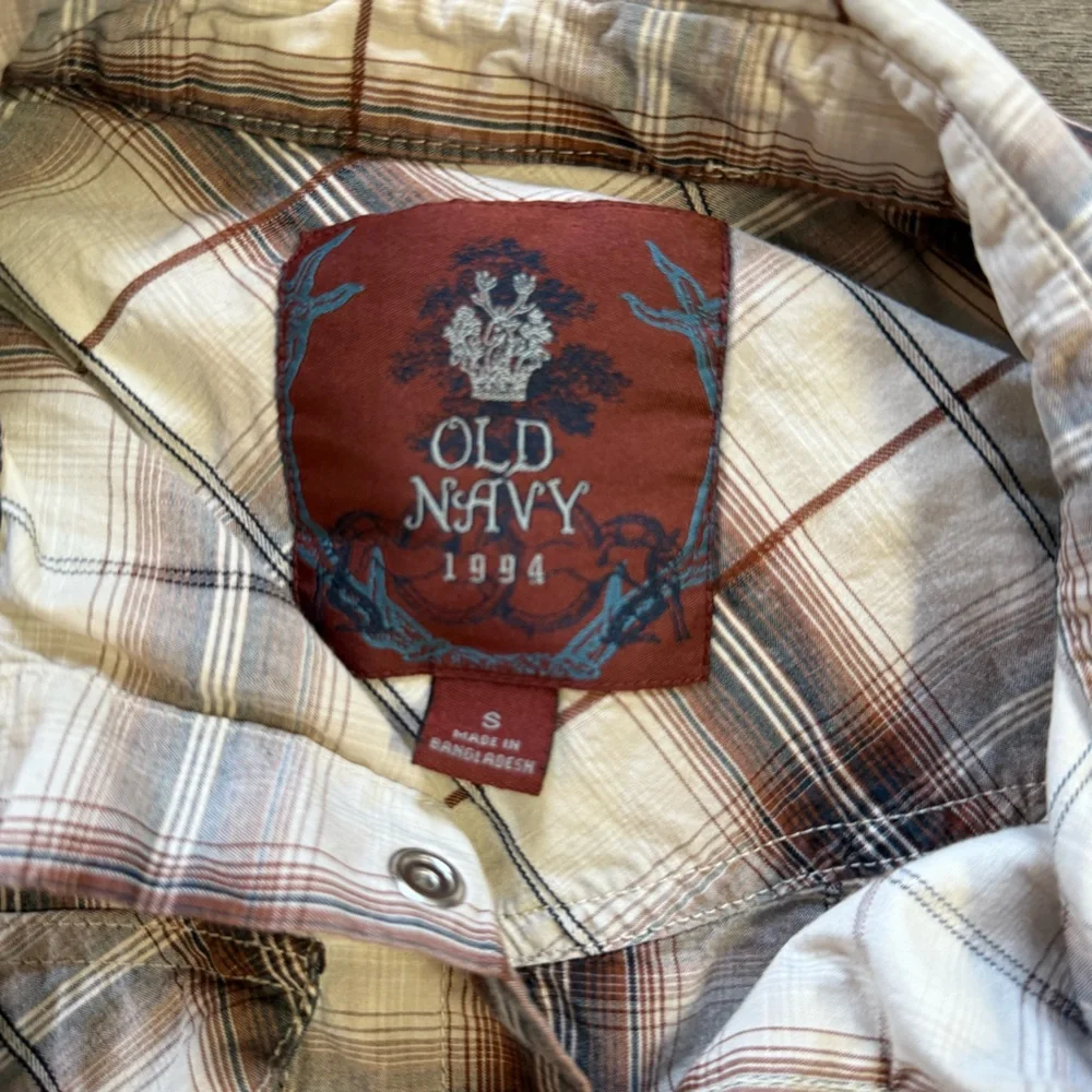Old Navy Boys Plaid Snap Button-Up Shirt Brown Cream Tan Small