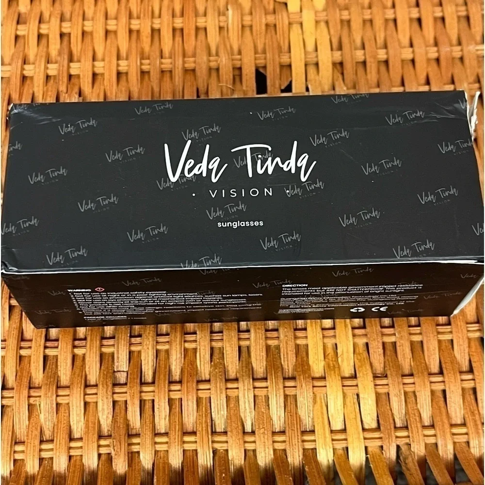 veda Tilda brand new
