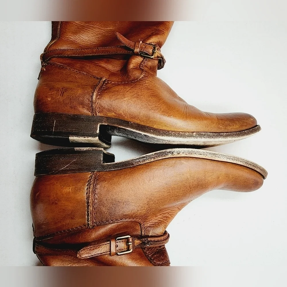 Frye excellent refer images
