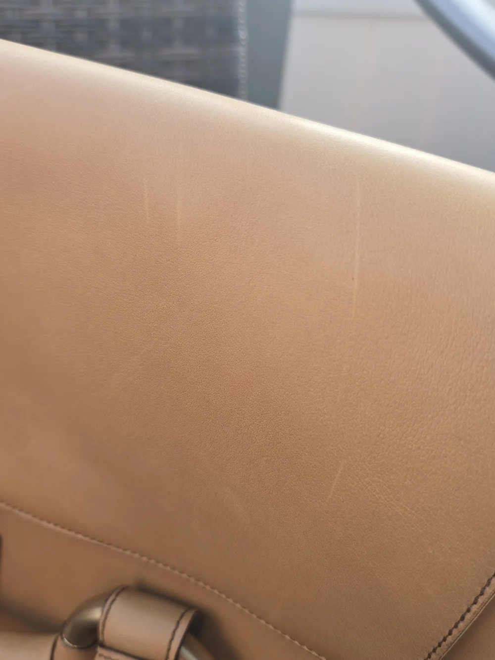 N/A sophisticated tan