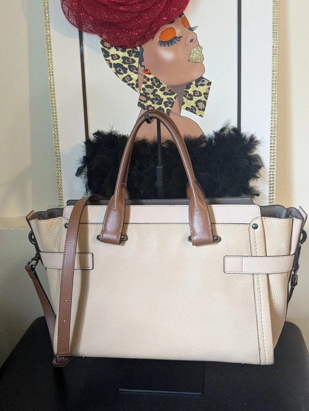 Coach swagger beige