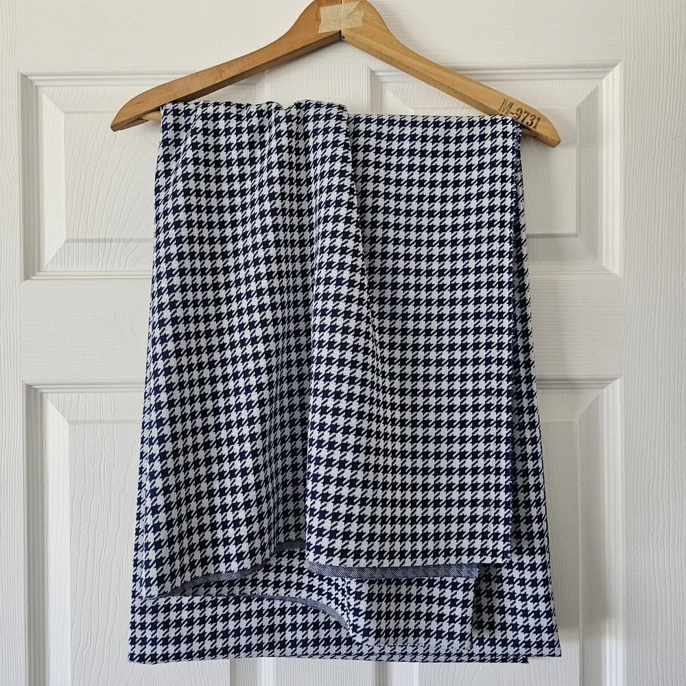 1970s Vintage Polyester Houndstooth Navy White Fabric 2+ Yards