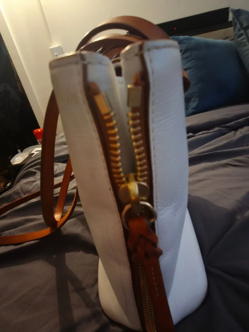 Dooney & Bourke gorgeous white
