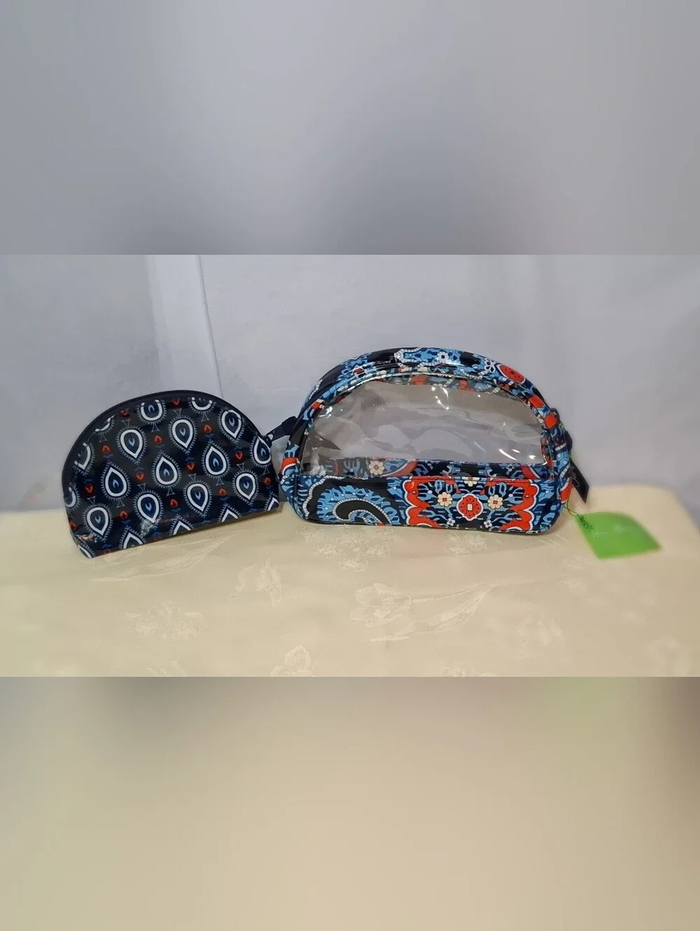 Vera Bradley vera coordinating