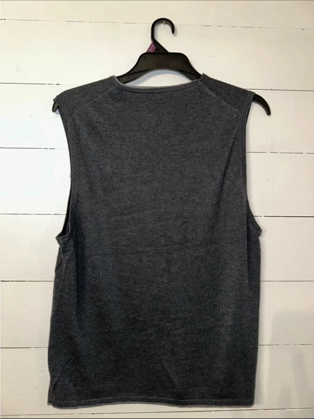 Banana Republic sleeveless neck