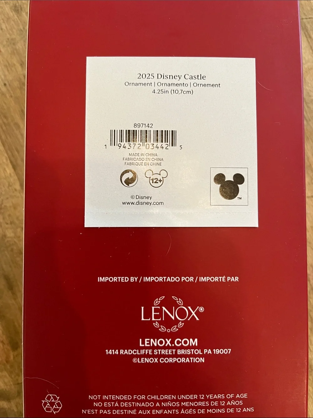 Lenox this commemorative