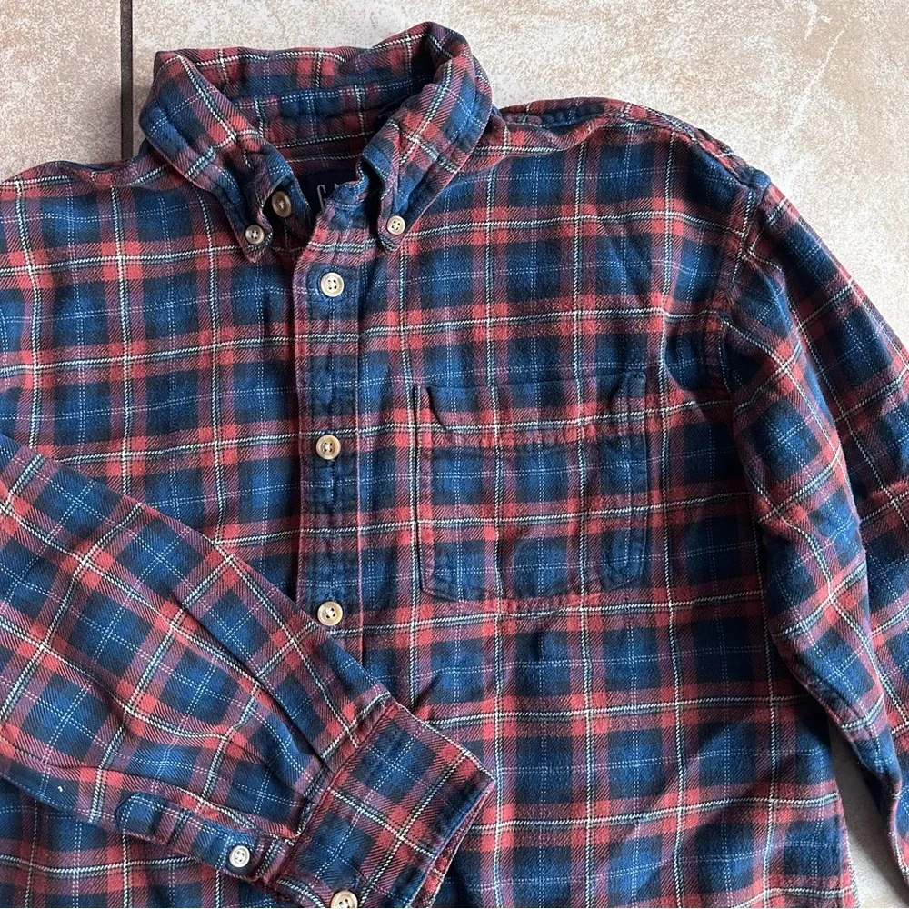 GAP classic plaid