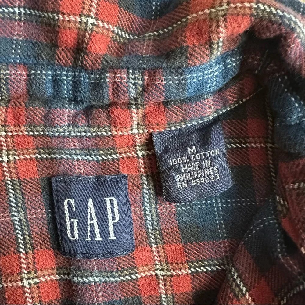 GAP classic plaid