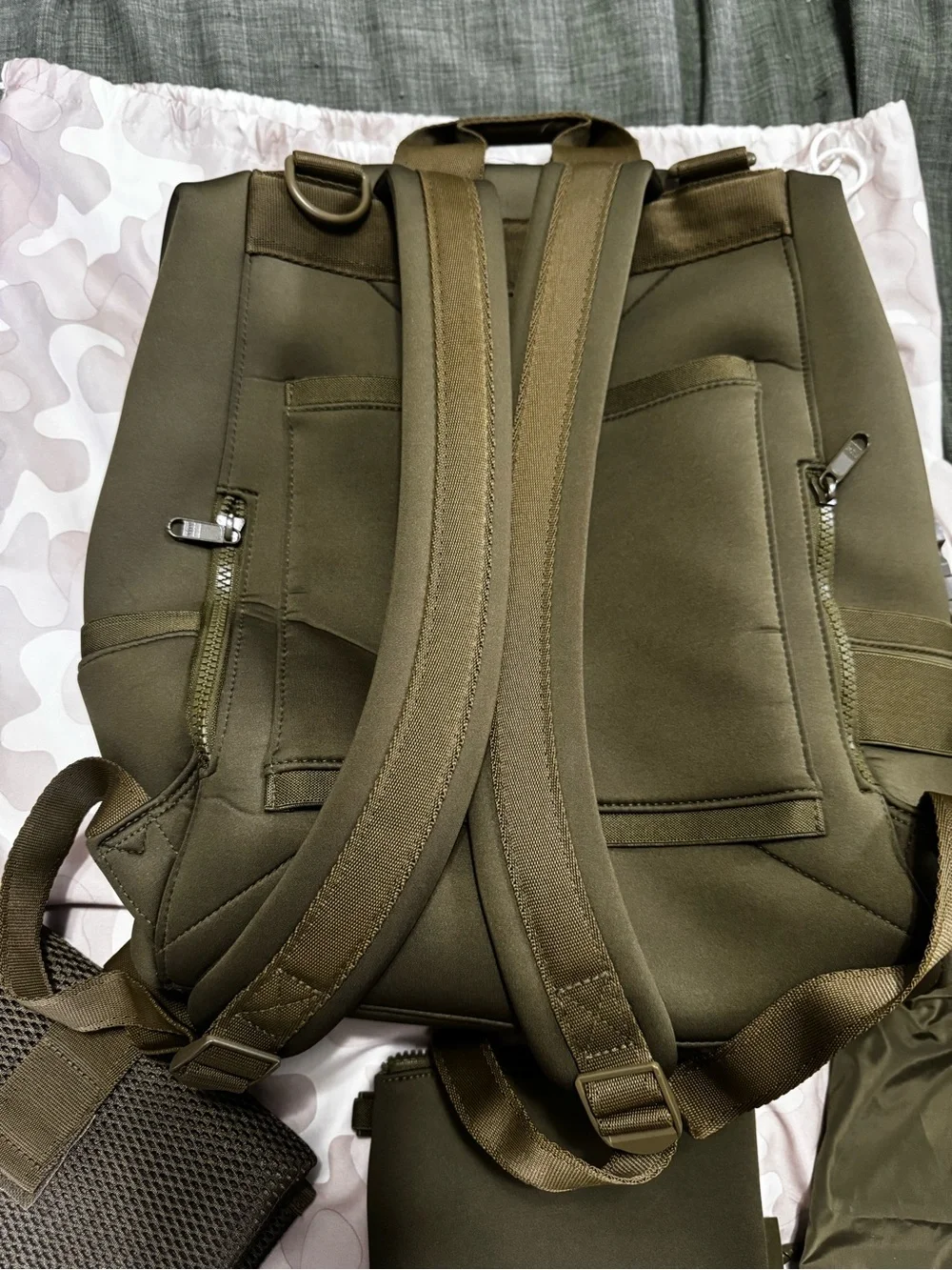 Dagne Dover Olive Green Men's Backpack with Accessory Set