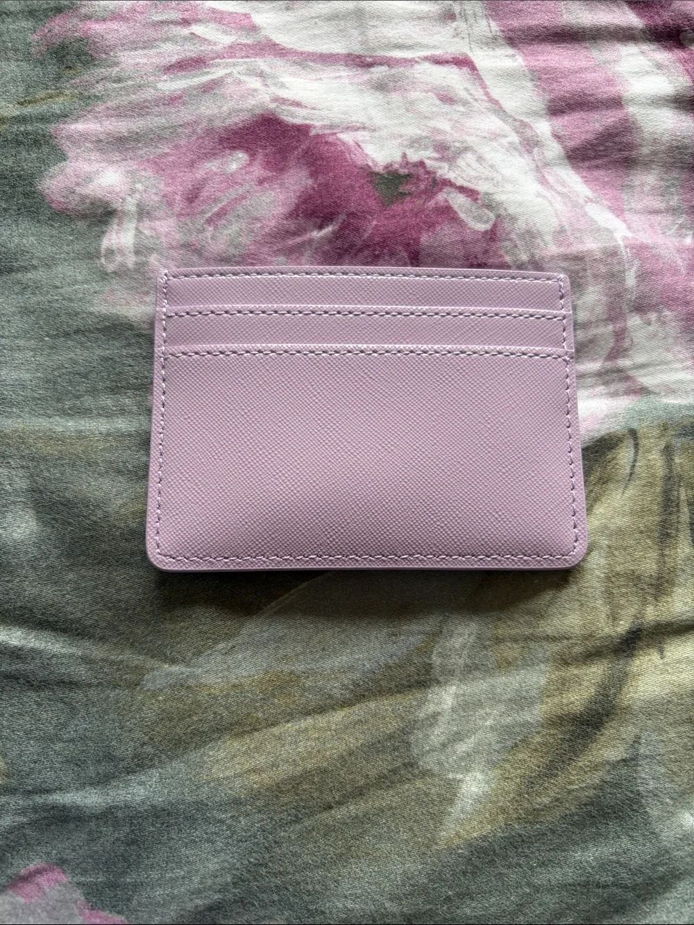 Marc Jacobs compact marc