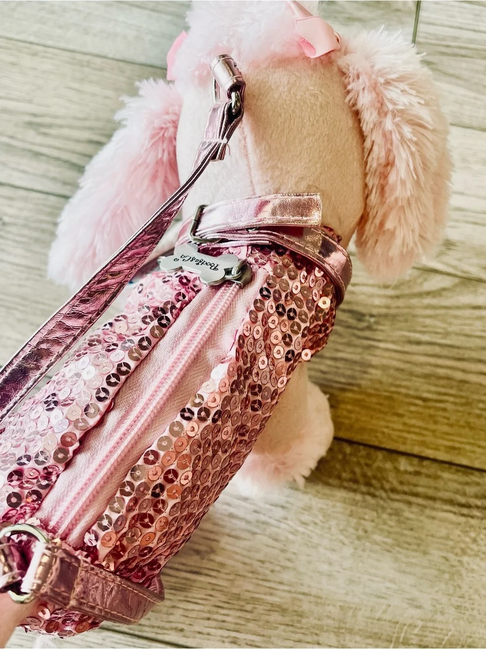 Poochie & Co. Bubblegum Pink Plush Poodle Purse with Sequins. Zips open EC