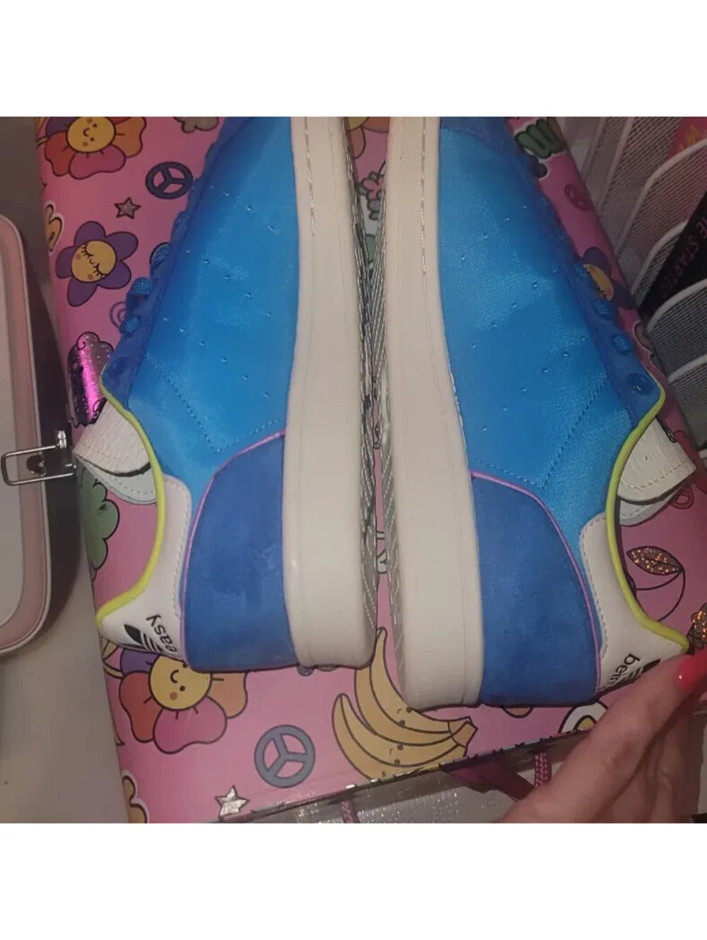 adidas disney stan