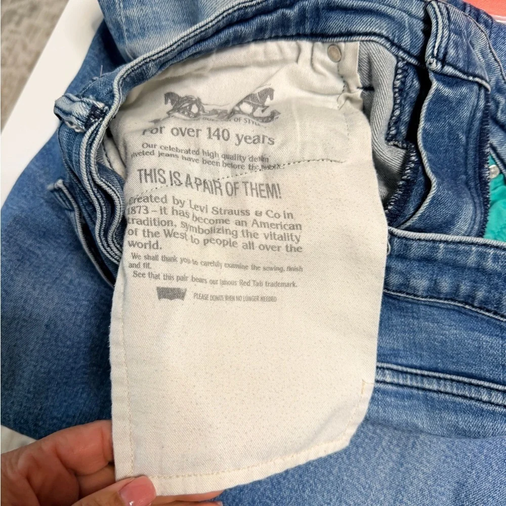 Levis levi 511