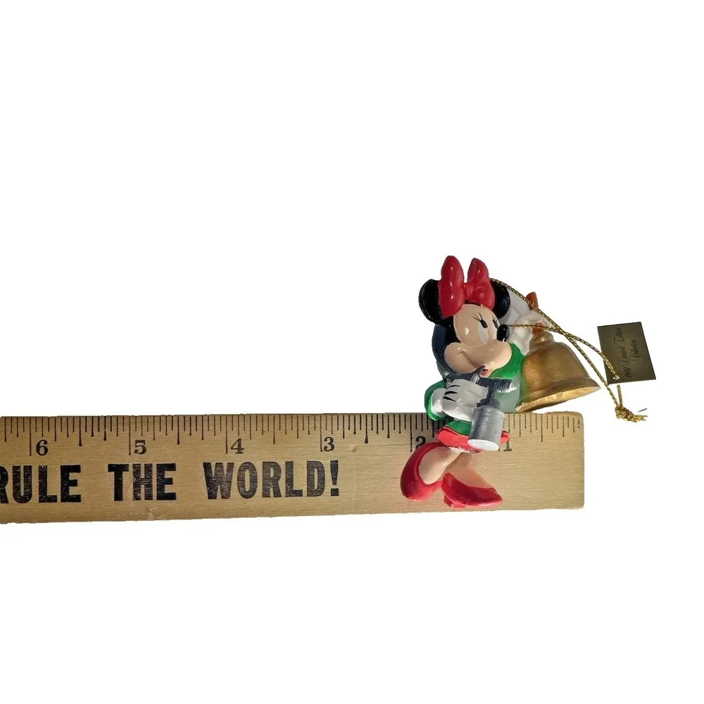 Mr Christmas celebrate magic