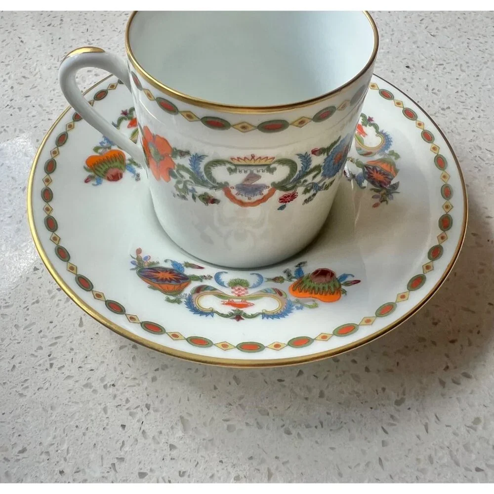 A. Raynaud Et Cie elegant porcelain