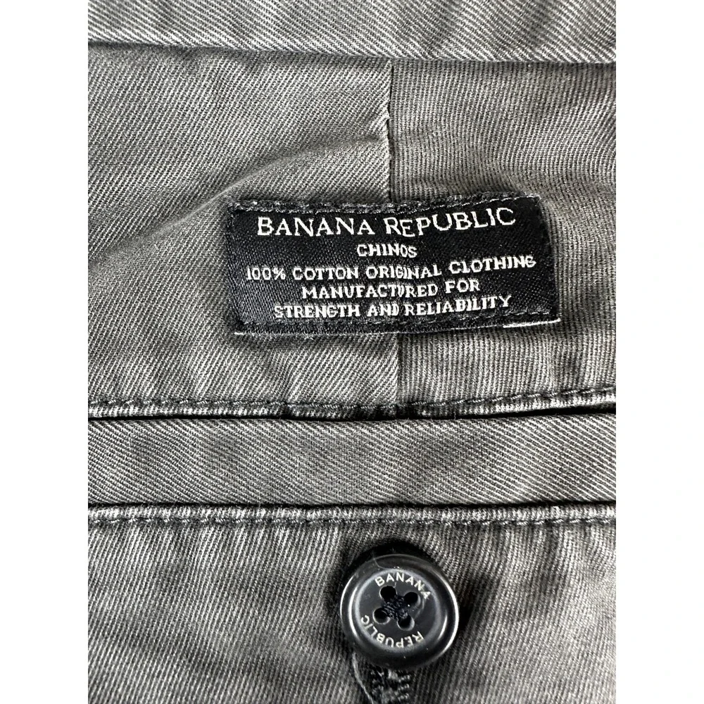 Banana Republic step out