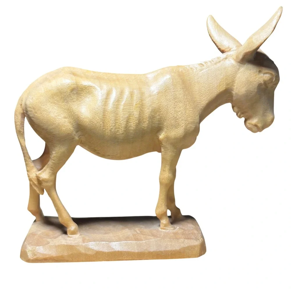 Anri wood carved