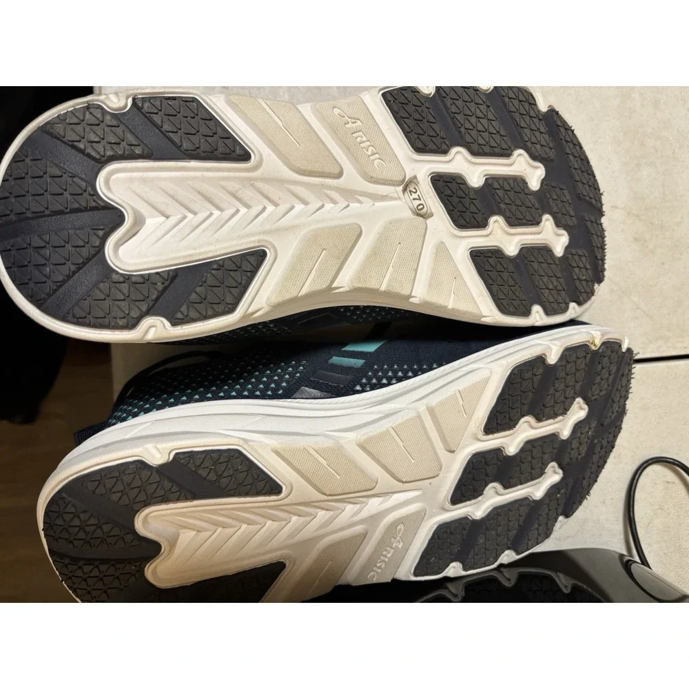 Arisic wide toe