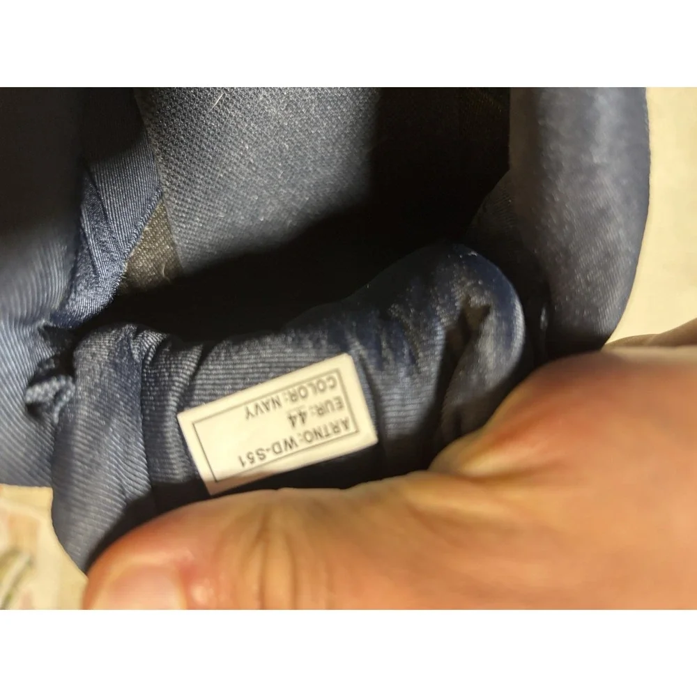 Arisic wide toe