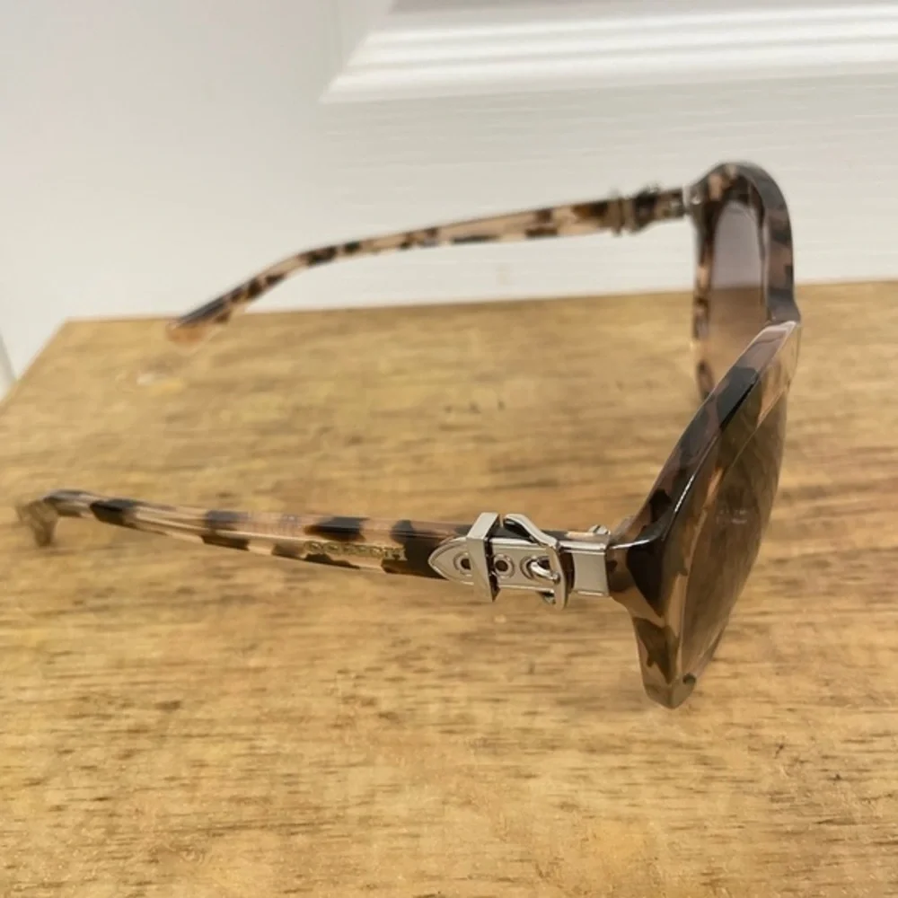 NEW COACH 54033B peach tortoise buckle sunglasses