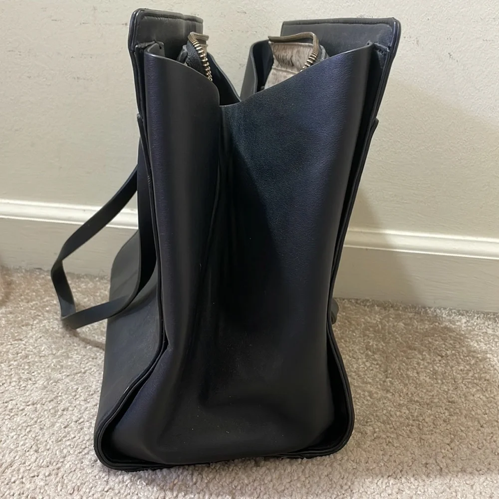 Guess black double