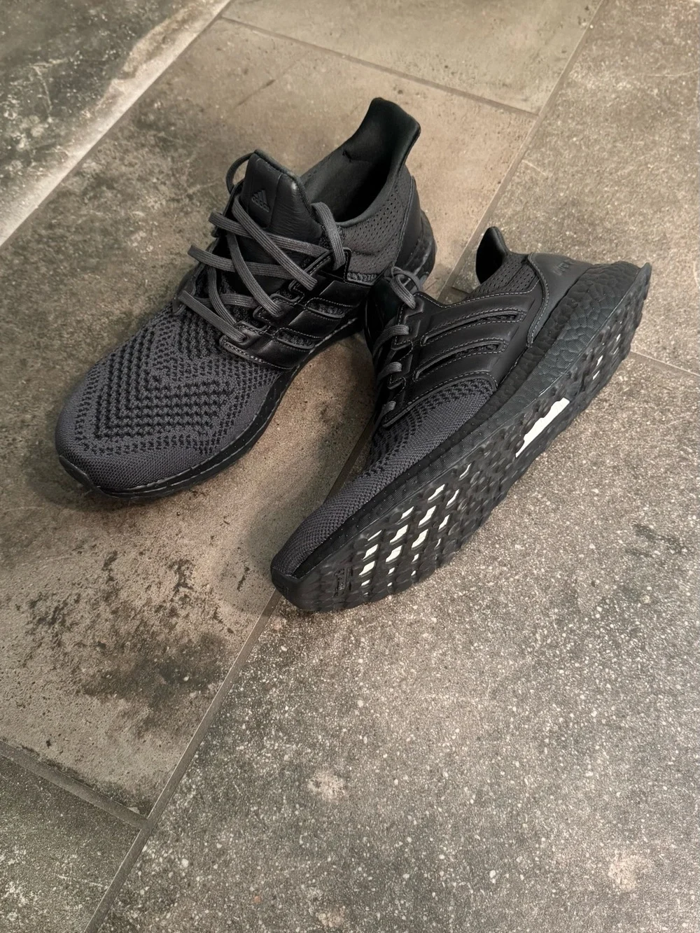 adidas sleek knit