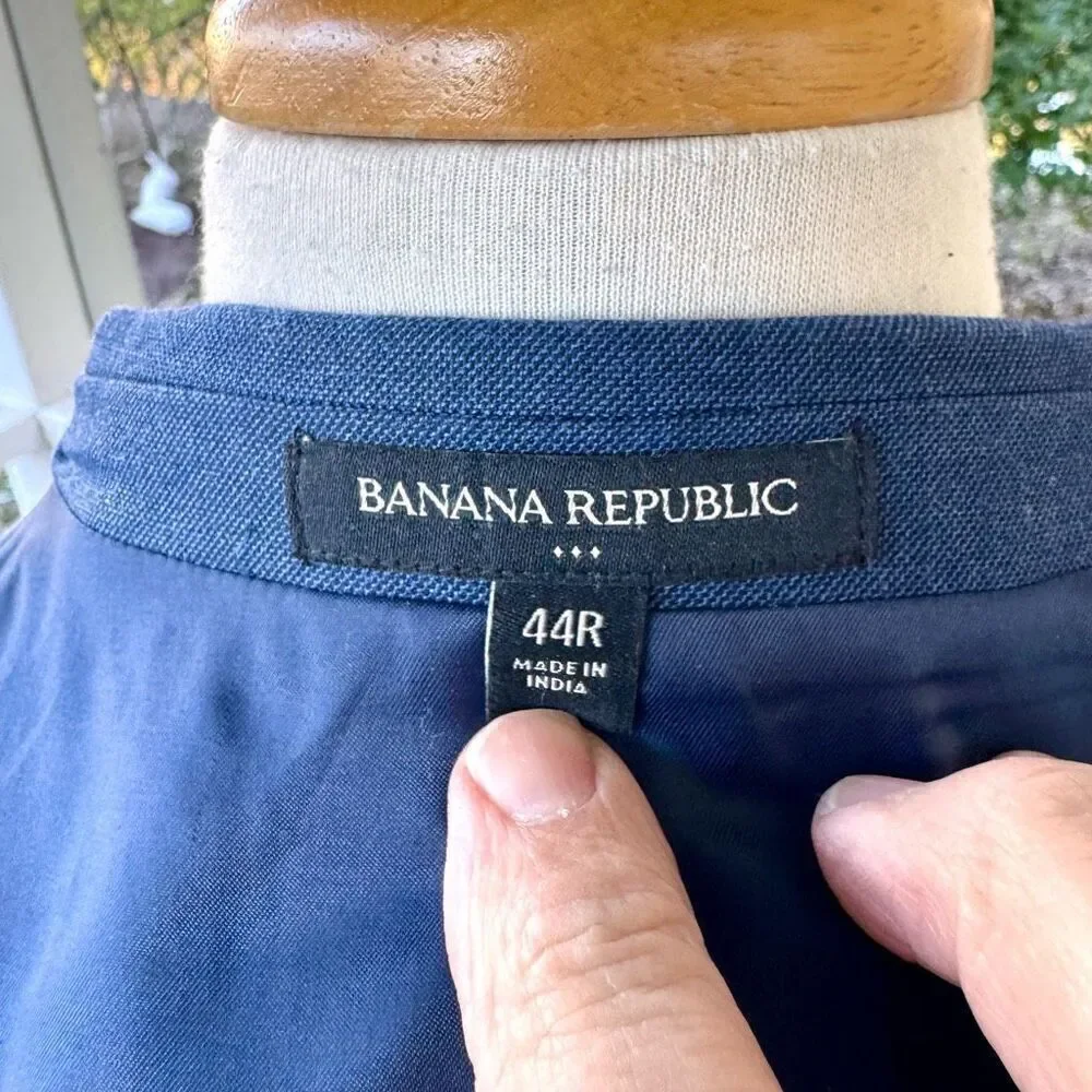 Banana Republic excellent banana