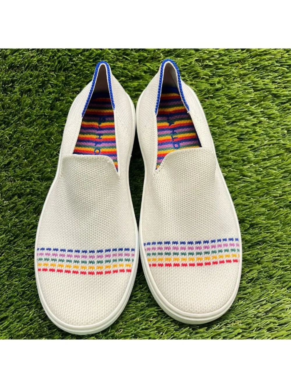 Rothys please review