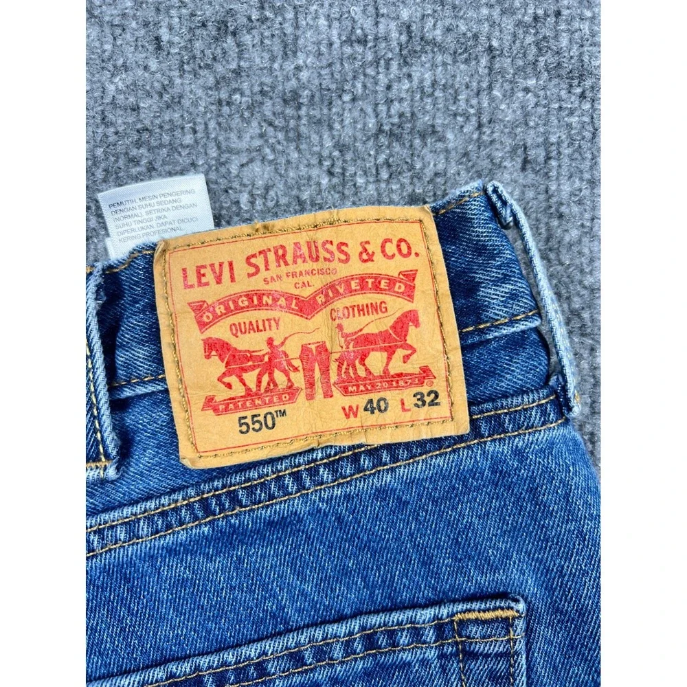 Levis levi 550