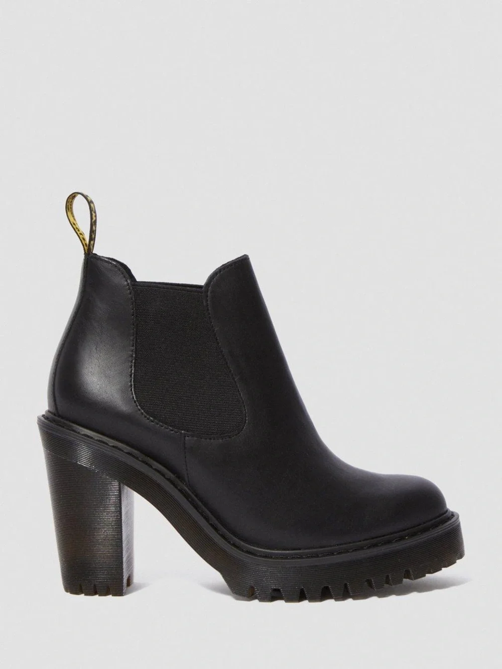 Dr. Martens hurston pull