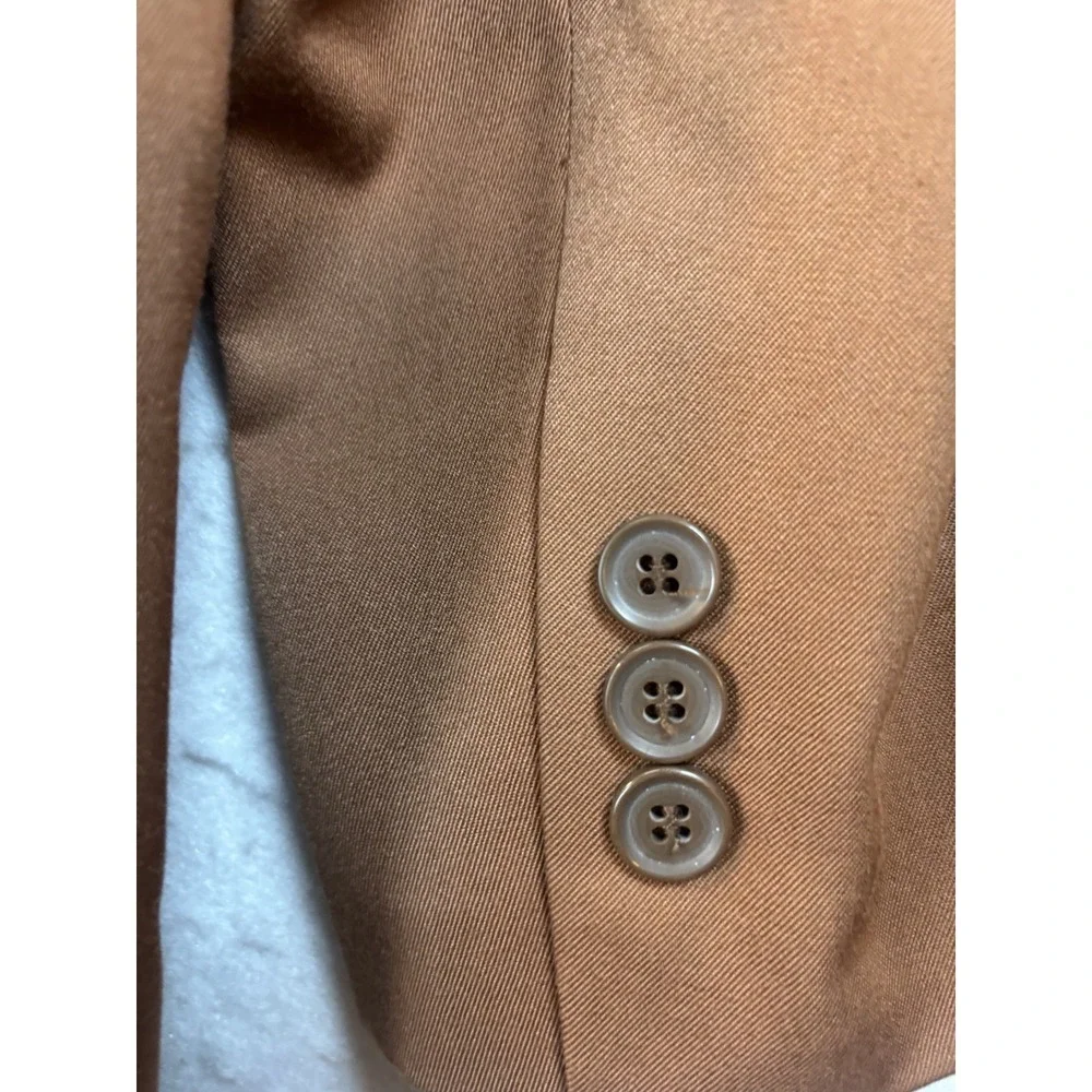 Soho collection suit