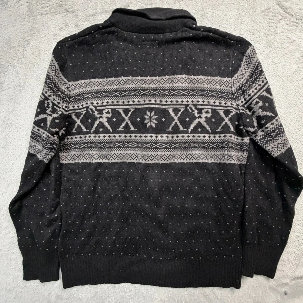 Marc Ecko Cut & Sew euc marc