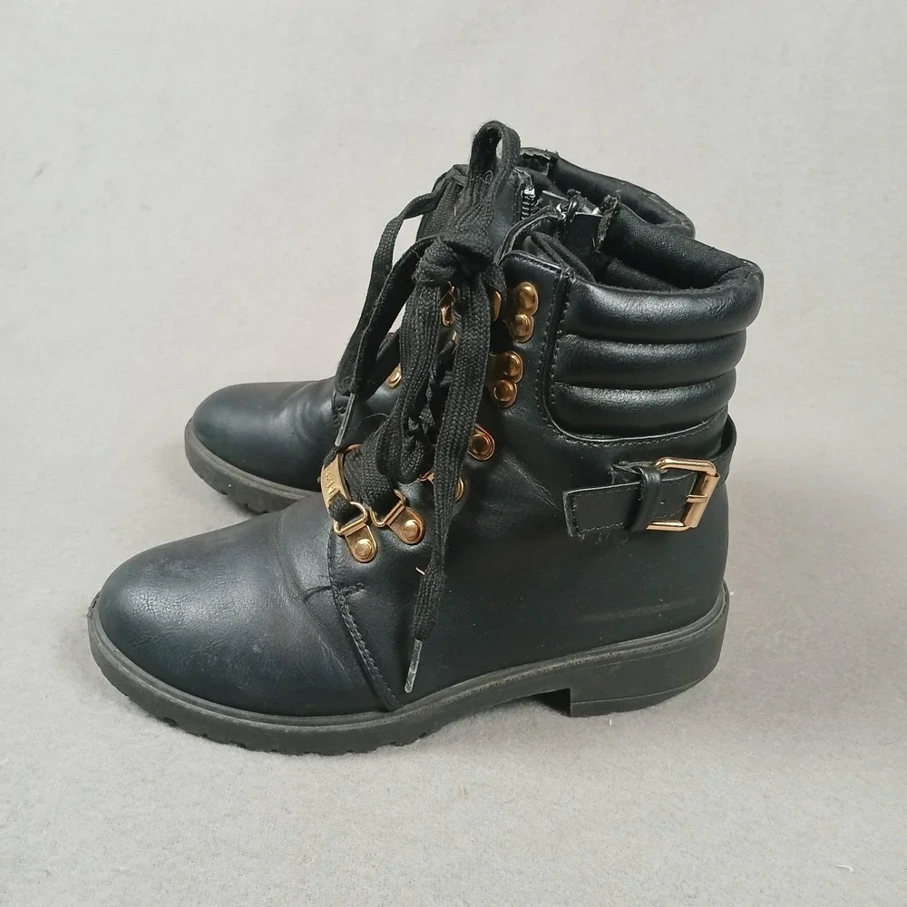 Tahari Girls overall good