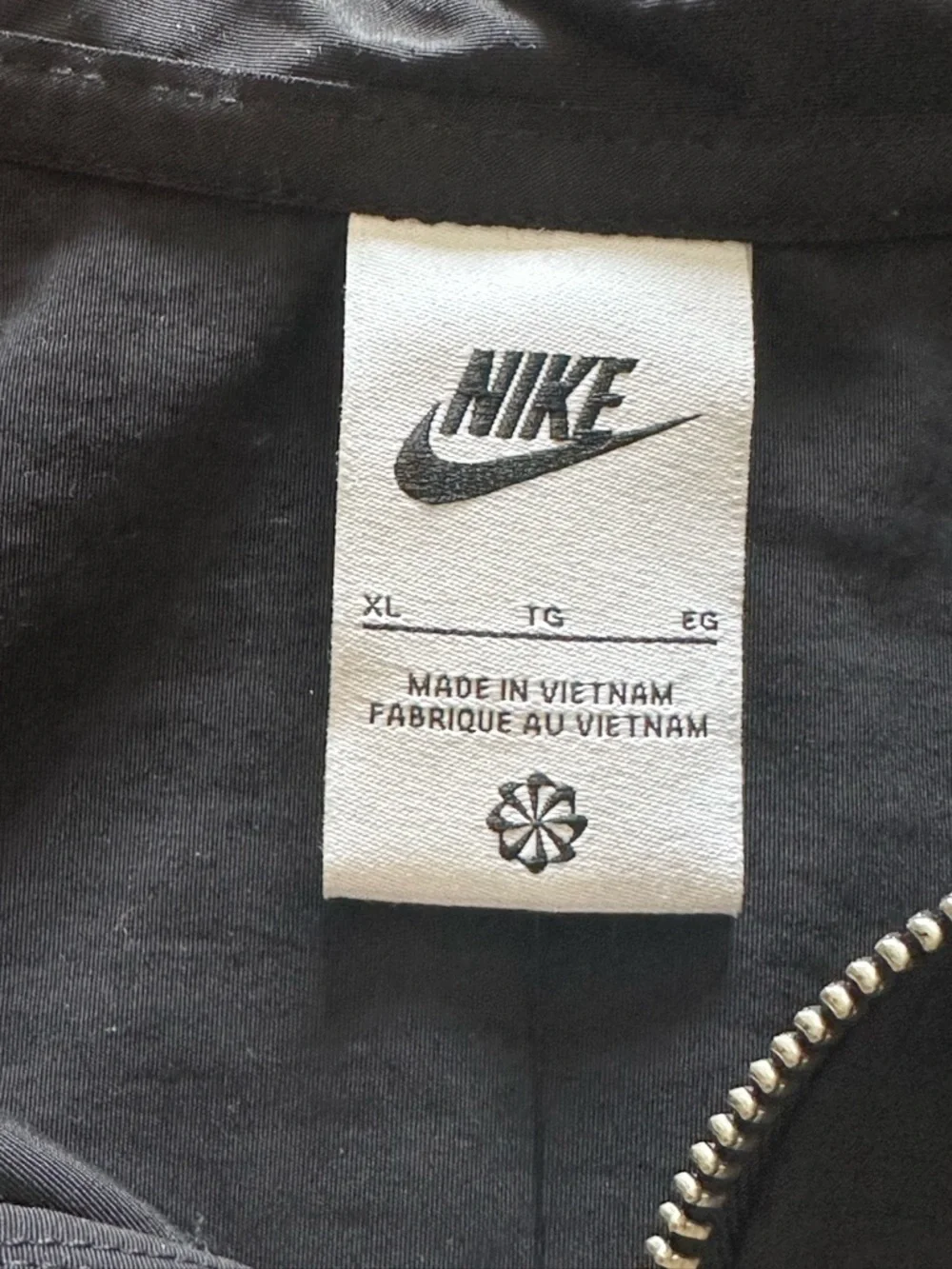 Nike simplicity functionality