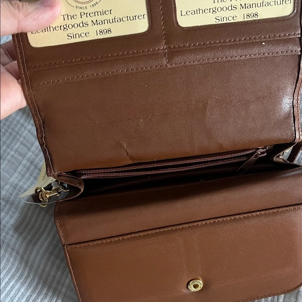 Buxton elegant brown