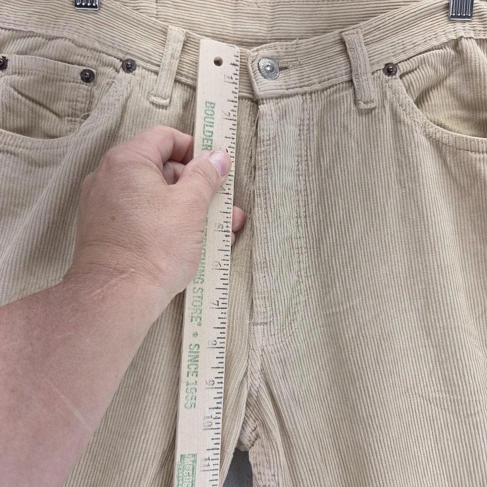 Levis 12880 important