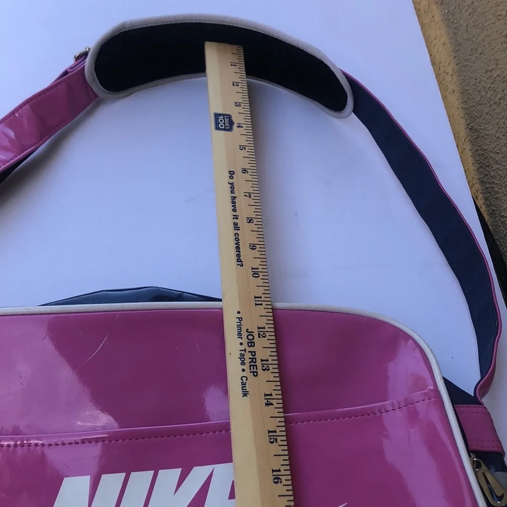 Nike rare pink