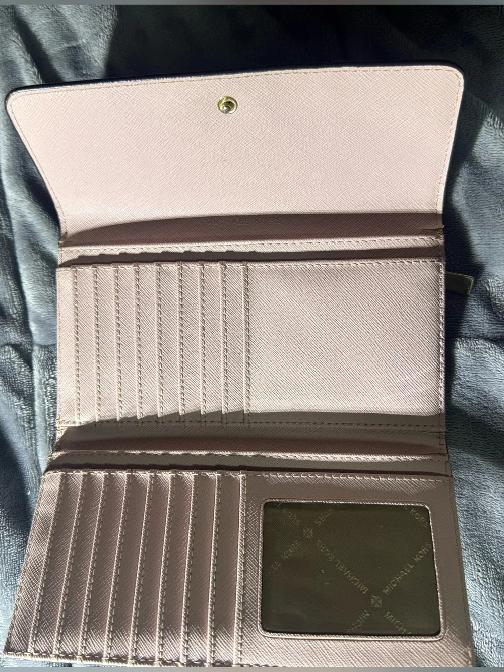 Michael Kors elegant michael